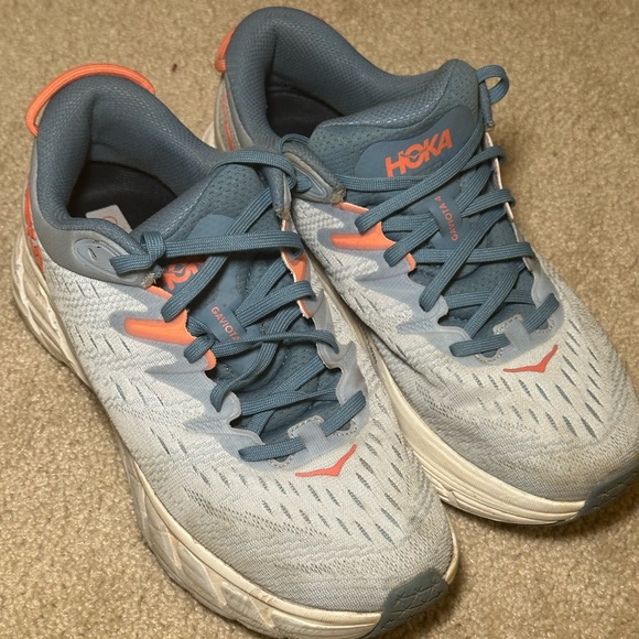 Hoka - Picture 6 of 7